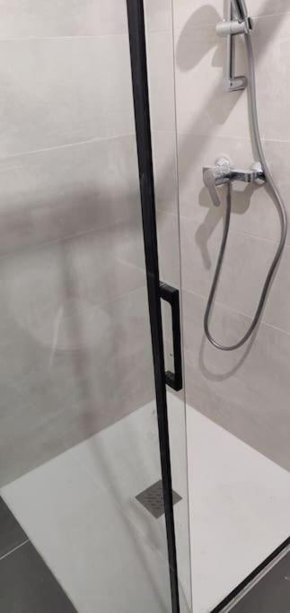 Appartement Confort Equipe Au Coeur De Beziers Béziers Exterior foto